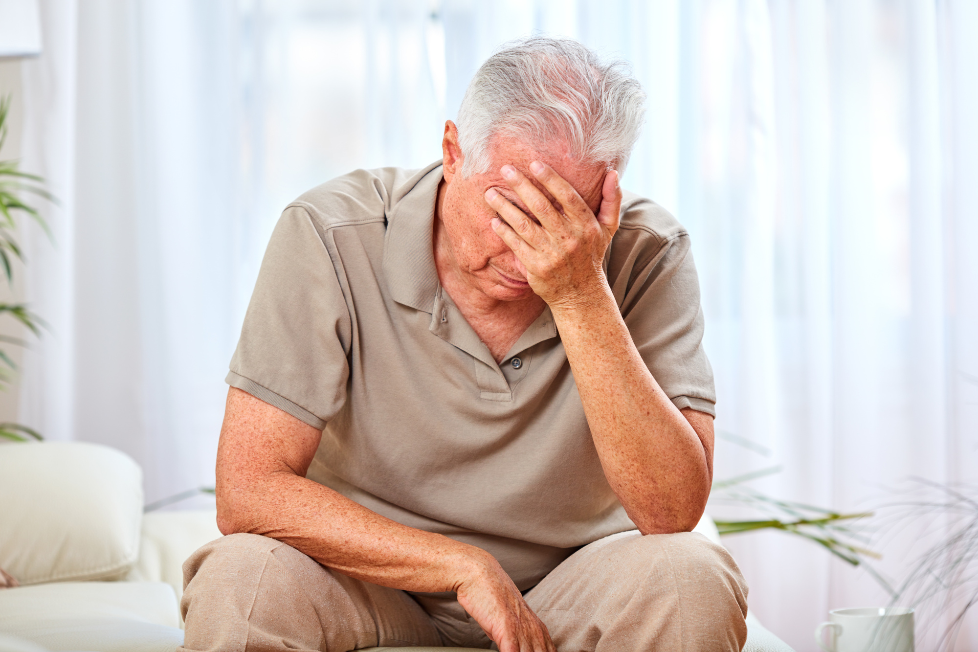 loneliness-and-depression-what-to-look-out-for-in-elders